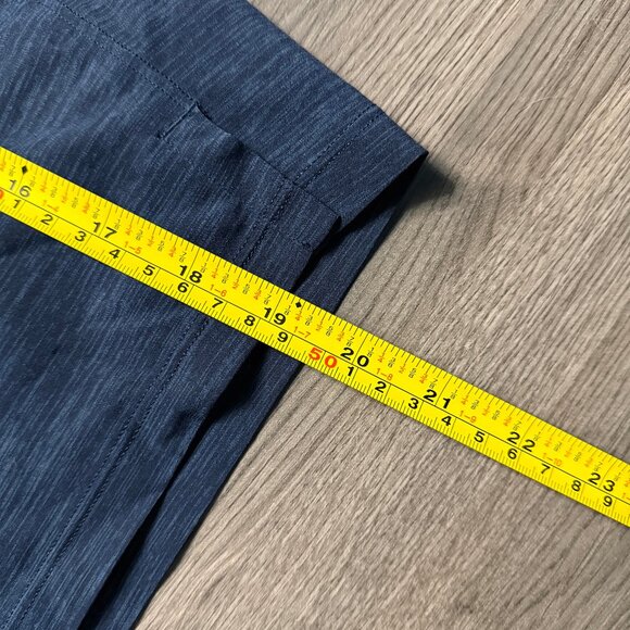 Lululemon Men's T.H.E. Short *9" Lined - Navy - Picture 7 of 8